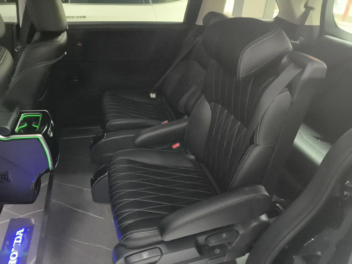 2024 Honda Odyssey 2.0L 146HP L4 E-CVT Hybrid,autocango,china used car exporter,china ev exporter,chinese used car exporter,chinese used ev exporter