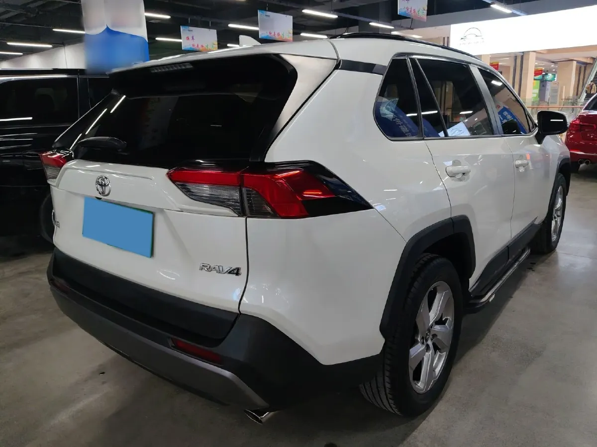 2020 Toyota RAV4 2.0L 171HP L4 CVT,autocango,china used car exporter,china ev exporter,chinese used car exporter,chinese used ev exporter