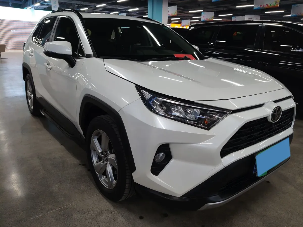 2020 Toyota RAV4 2.0L 171HP L4 CVT,autocango,china used car exporter,china ev exporter,chinese used car exporter,chinese used ev exporter