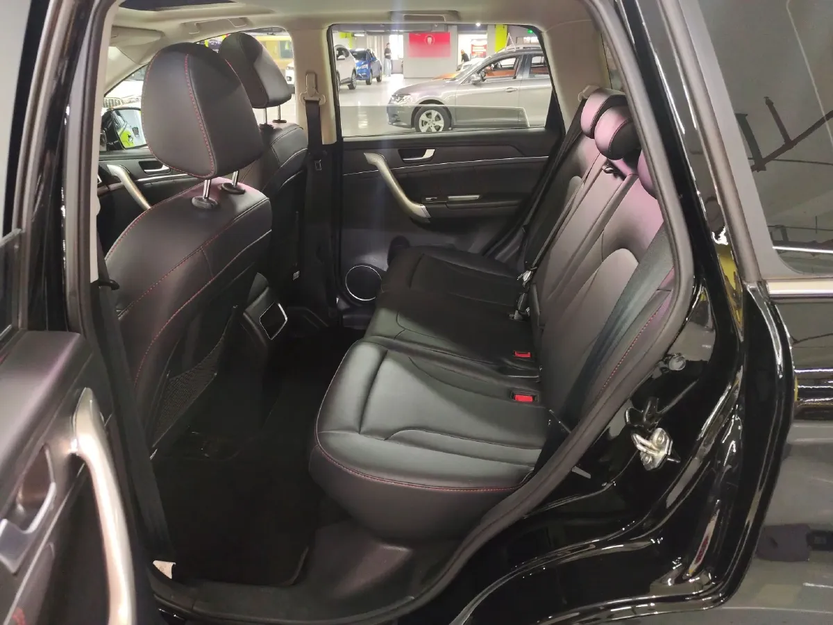 2017 Haval H6 1.5T 150HP L4 6AT,autocango,china used car exporter,china ev exporter,chinese used car exporter,chinese used ev exporter