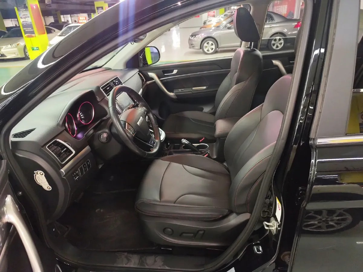 2017 Haval H6 1.5T 150HP L4 6AT,autocango,china used car exporter,china ev exporter,chinese used car exporter,chinese used ev exporter