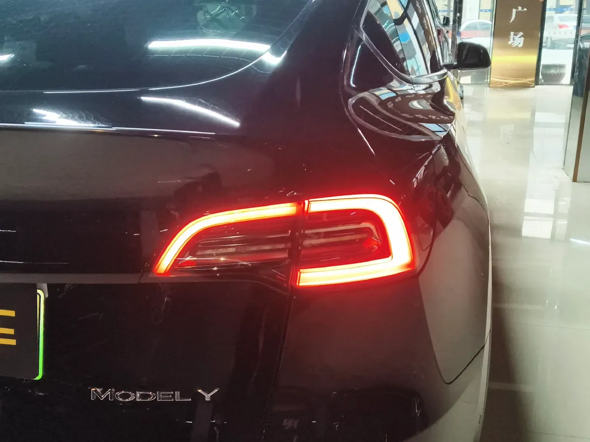 2023 Tesla Model Y BEV 60KWH,autocango,china used car exporter,china ev exporter,chinese used car exporter,chinese used ev exporter