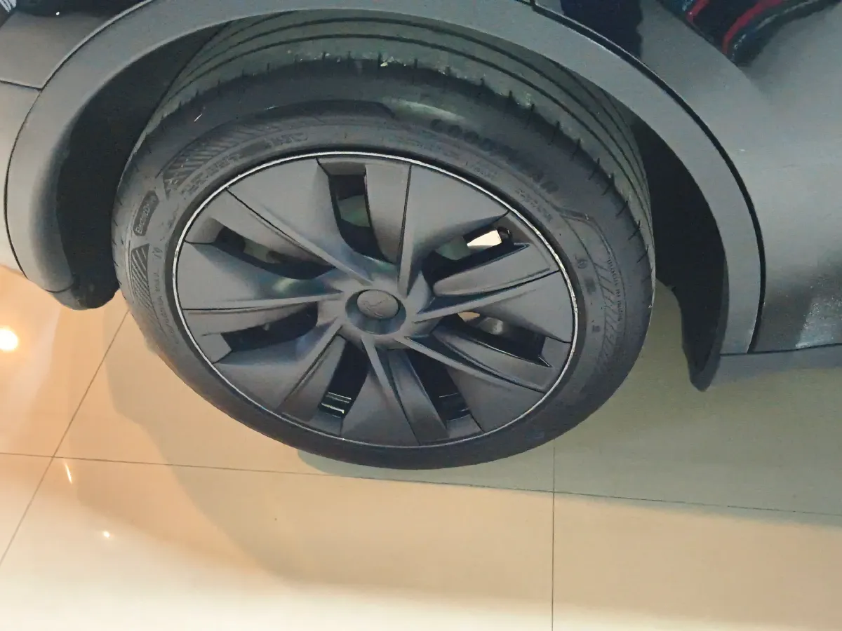 2023 Tesla Model Y BEV 60KWH,autocango,china used car exporter,china ev exporter,chinese used car exporter,chinese used ev exporter