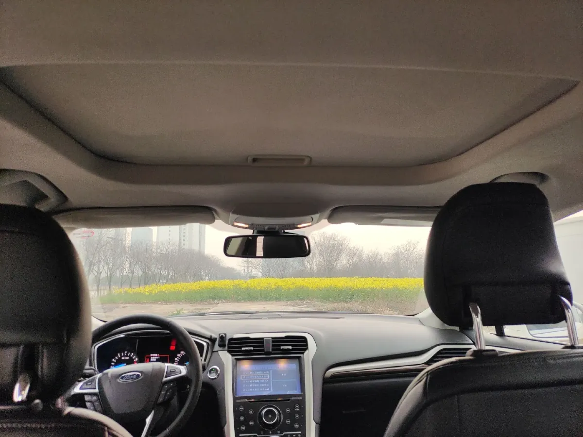 2013 Ford Mondeo 2.0T 203HP L4 6AT,autocango,china used car exporter,china ev exporter,chinese used car exporter,chinese used ev exporter