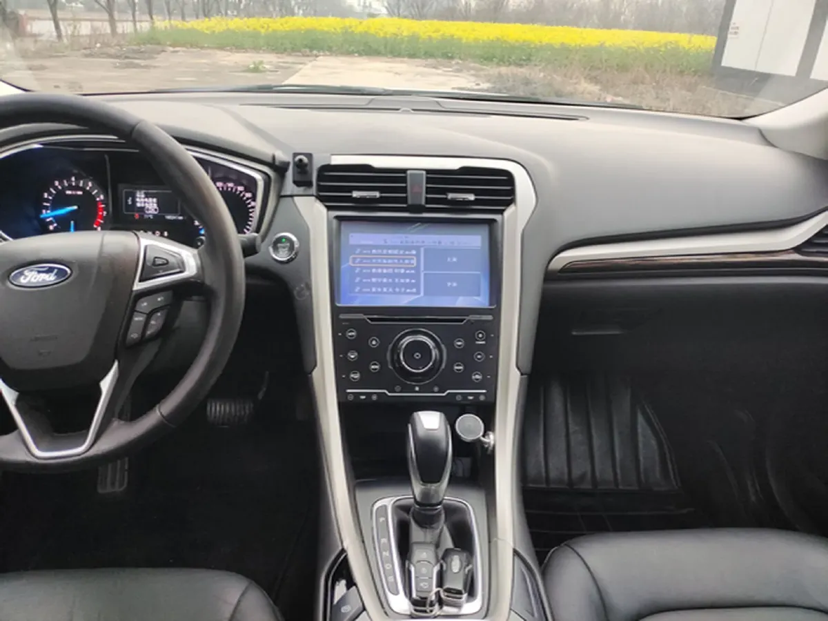 2013 Ford Mondeo 2.0T 203HP L4 6AT,autocango,china used car exporter,china ev exporter,chinese used car exporter,chinese used ev exporter