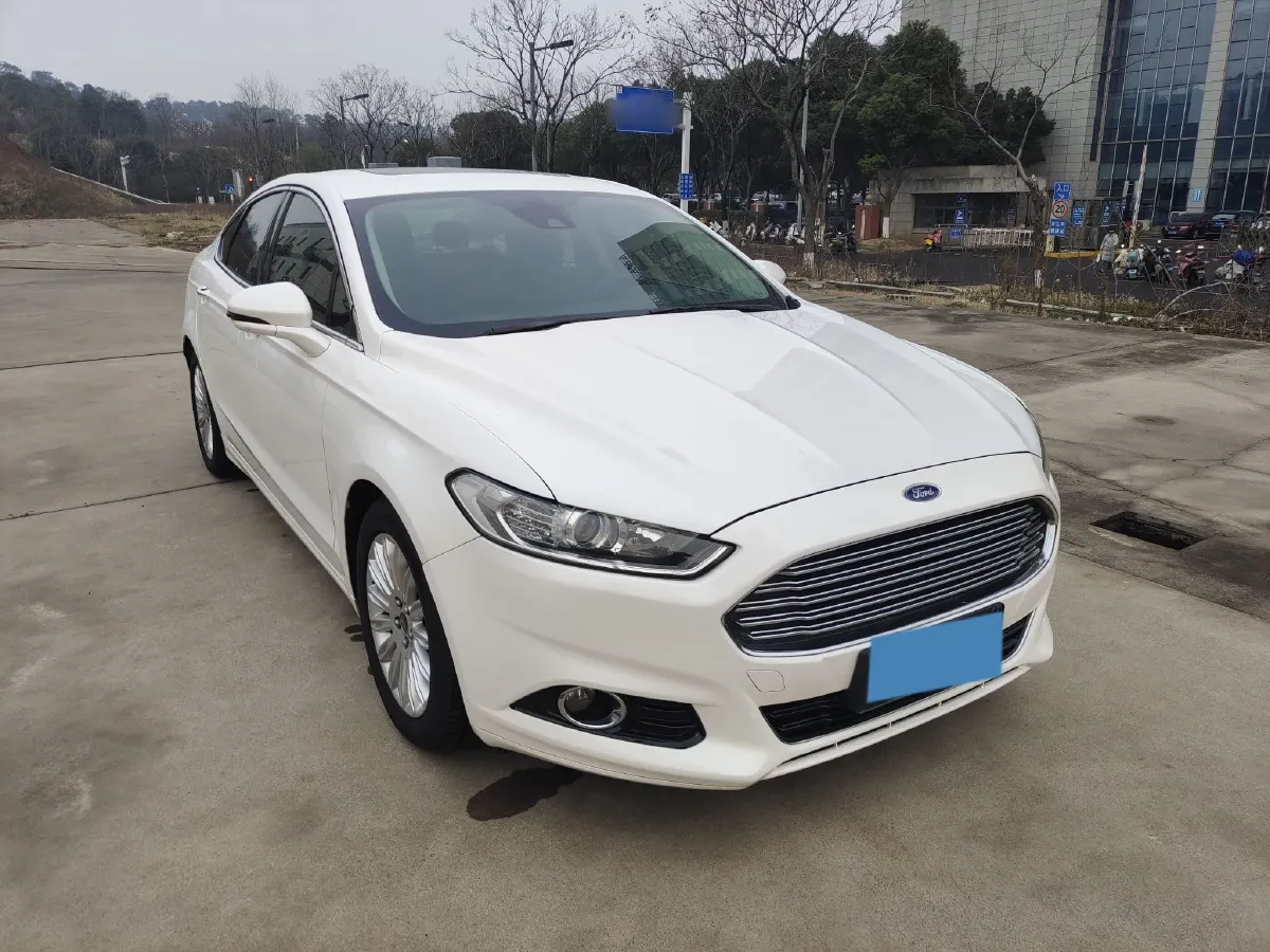 2013 Ford Mondeo 2.0T 203HP L4 6AT,autocango,china used car exporter,china ev exporter,chinese used car exporter,chinese used ev exporter