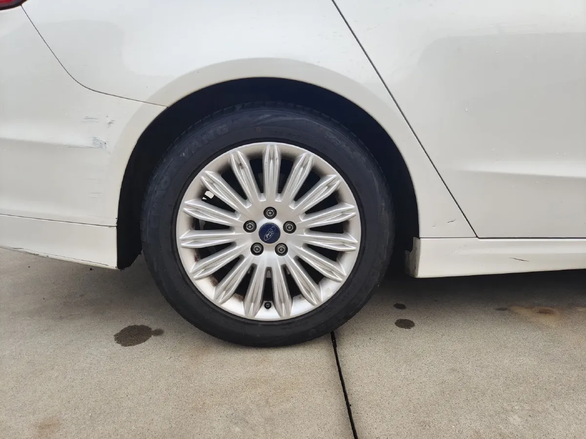 2013 Ford Mondeo 2.0T 203HP L4 6AT,autocango,china used car exporter,china ev exporter,chinese used car exporter,chinese used ev exporter