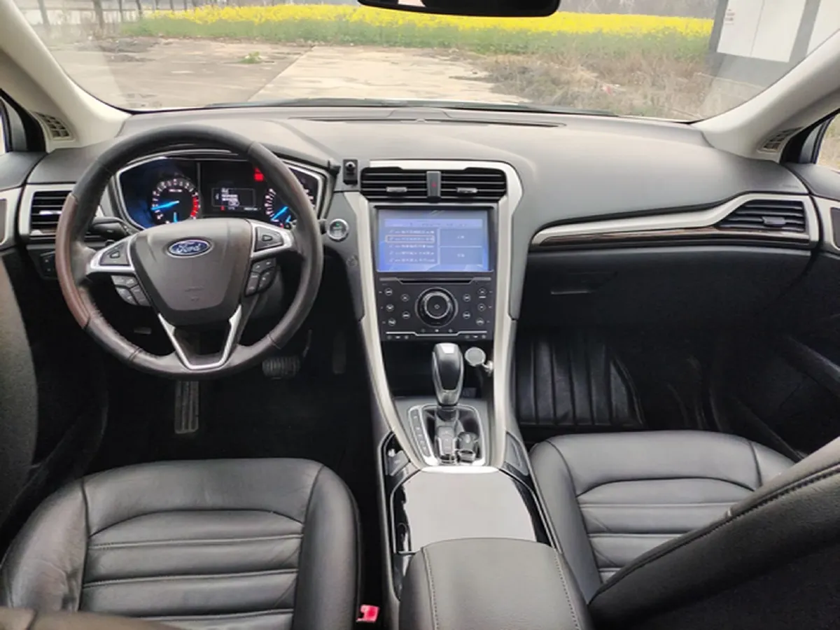 2013 Ford Mondeo 2.0T 203HP L4 6AT,autocango,china used car exporter,china ev exporter,chinese used car exporter,chinese used ev exporter