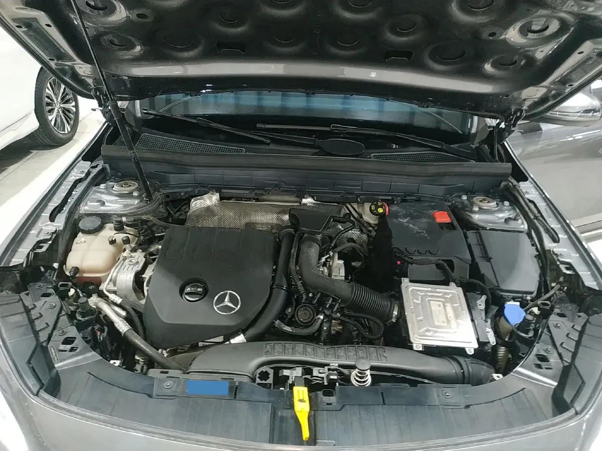 2020 Mercedes-Benz GLB Class 1.3T 163HP L4 7DCT,autocango,china used car exporter,china ev exporter,chinese used car exporter,chinese used ev exporter