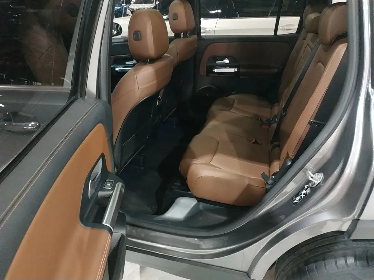 2020 Mercedes-Benz GLB Class 1.3T 163HP L4 7DCT,autocango,china used car exporter,china ev exporter,chinese used car exporter,chinese used ev exporter