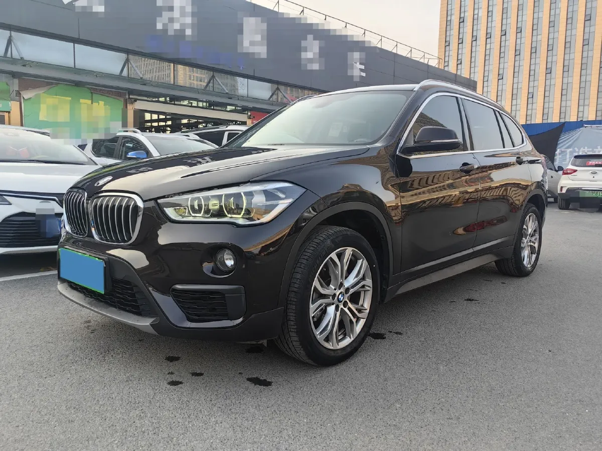 2018 BMW X1 2.0T 192HP L4 8AT,autocango,china used car exporter,china ev exporter,chinese used car exporter,chinese used ev exporter