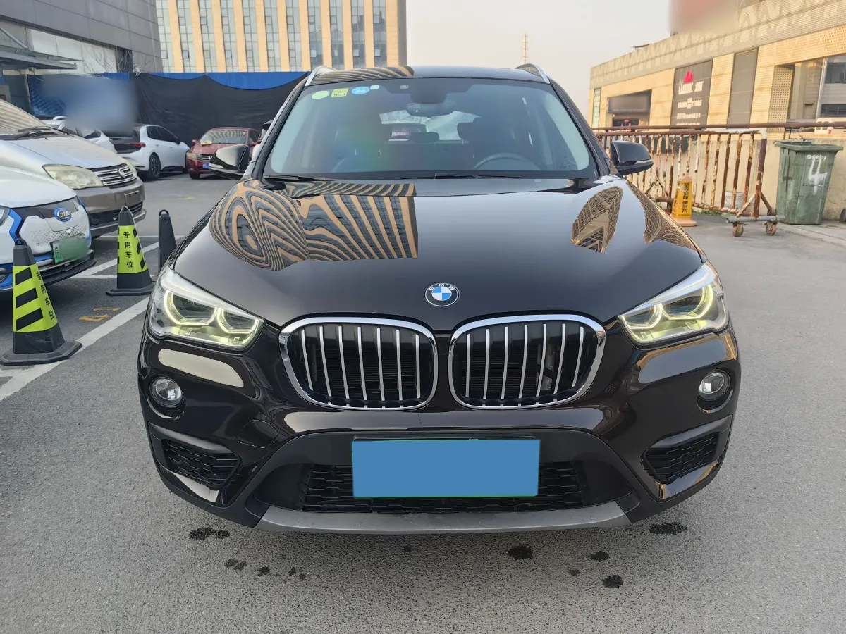 2018 BMW X1 2.0T 192HP L4 8AT,autocango,china used car exporter,china ev exporter,chinese used car exporter,chinese used ev exporter