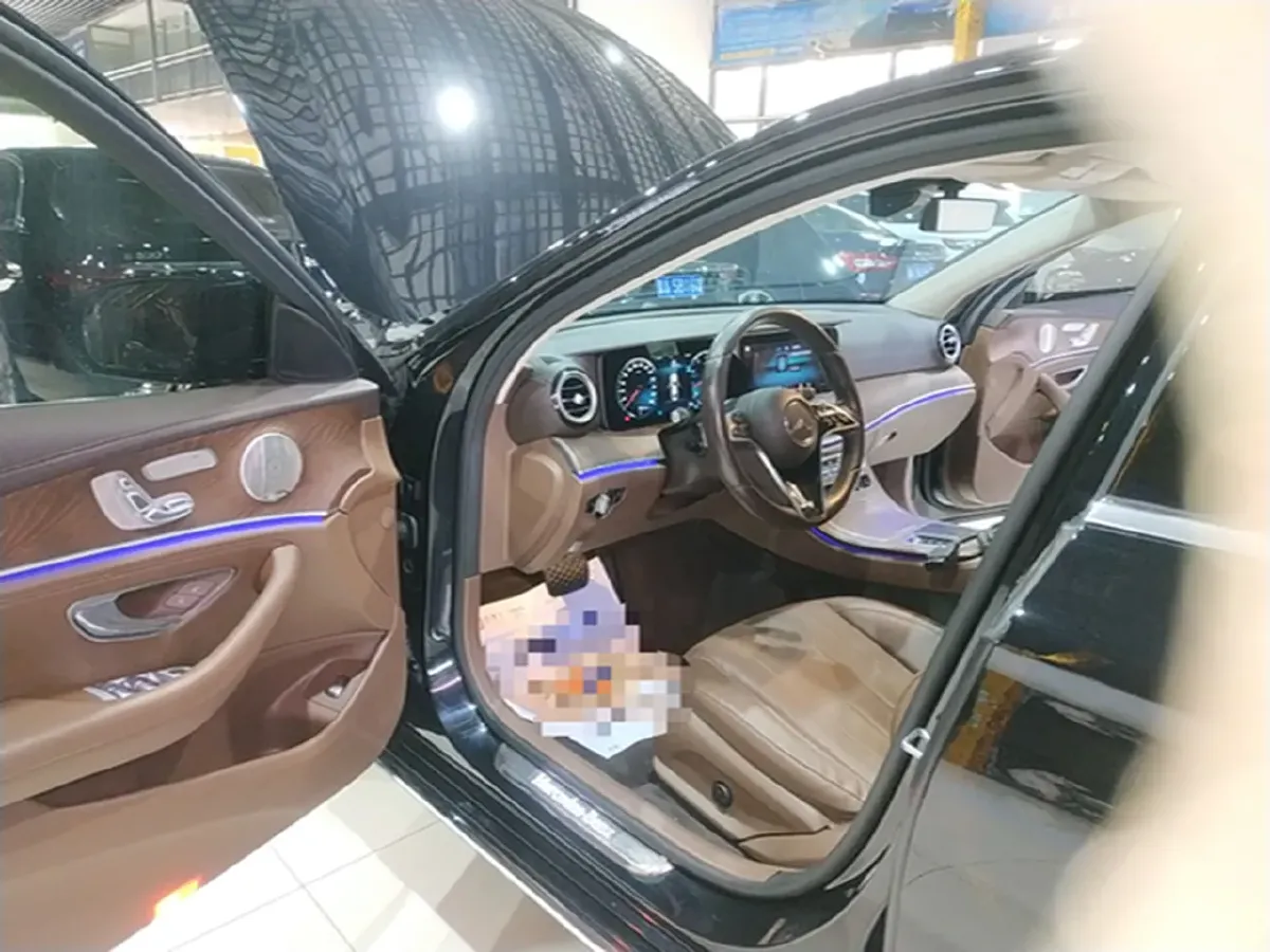 2021 Mercedes-Benz E Class 2.0T 258HP L4 9AT,autocango,china used car exporter,china ev exporter,chinese used car exporter,chinese used ev exporter