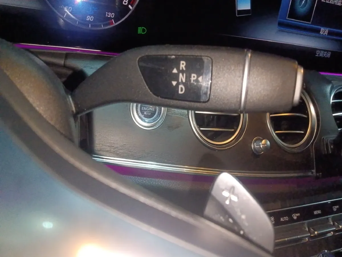 2019 Mercedes-Benz E Class 2.0T 258HP L4 9AT,autocango,china used car exporter,china ev exporter,chinese used car exporter,chinese used ev exporter