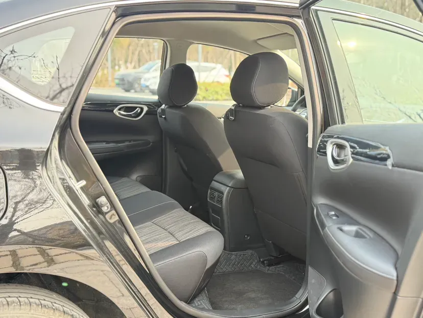 2024 Nissan Sylphy 1.6L 122HP L4 CVT,autocango,china used car exporter,china ev exporter,chinese used car exporter,chinese used ev exporter