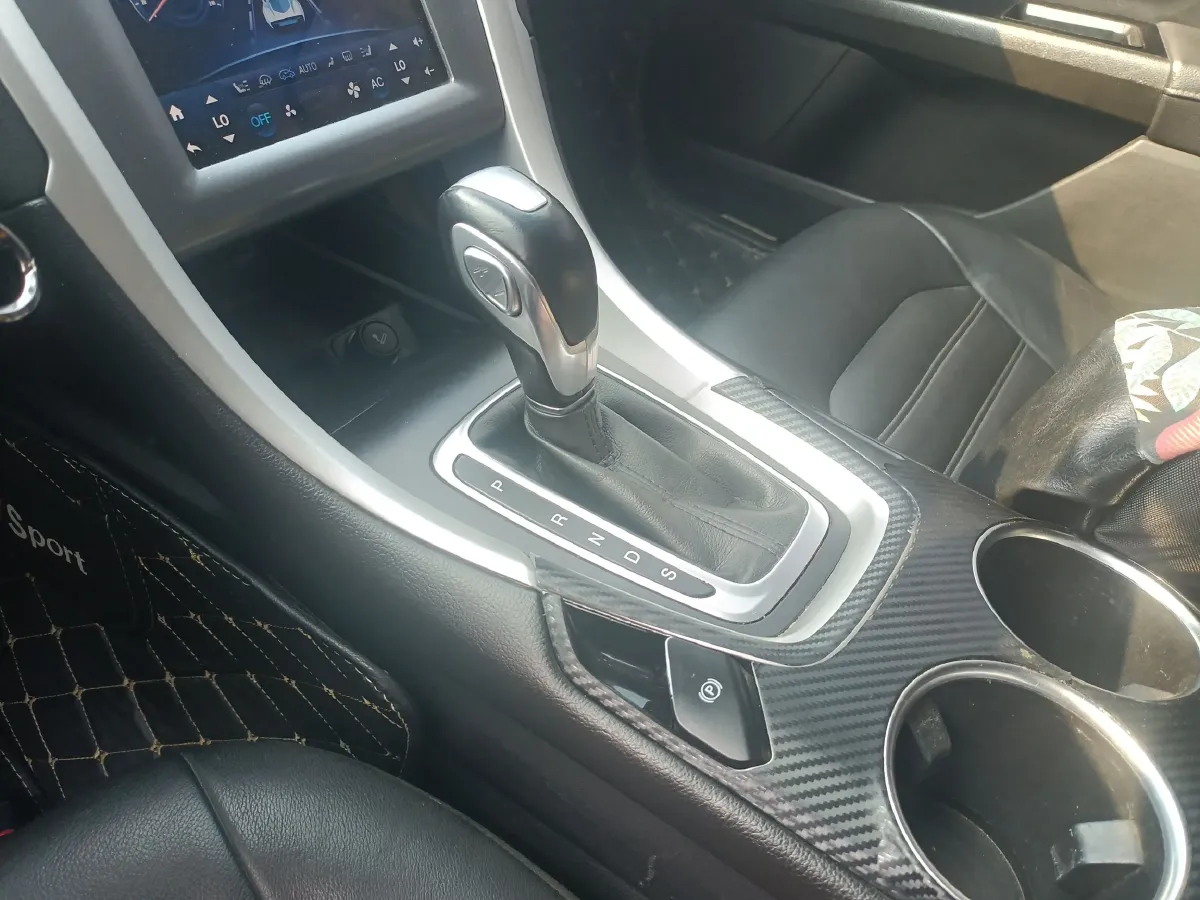 2013 Ford Mondeo 1.5T 181HP L4 6AT,autocango,china used car exporter,china ev exporter,chinese used car exporter,chinese used ev exporter