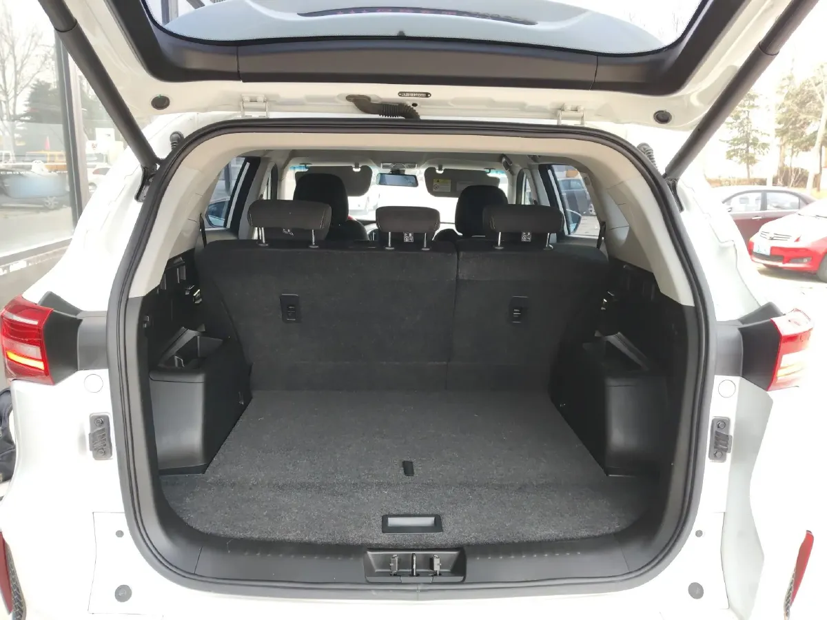 2021 Jetour X70 1.5T 156HP L4 6MT,autocango,china used car exporter,china ev exporter,chinese used car exporter,chinese used ev exporter