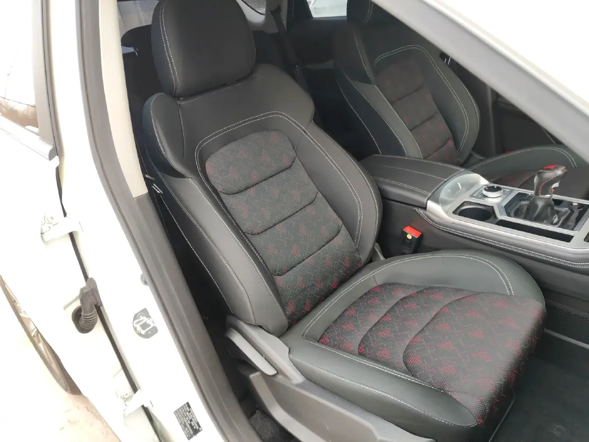 2021 Jetour X70 1.5T 156HP L4 6MT,autocango,china used car exporter,china ev exporter,chinese used car exporter,chinese used ev exporter