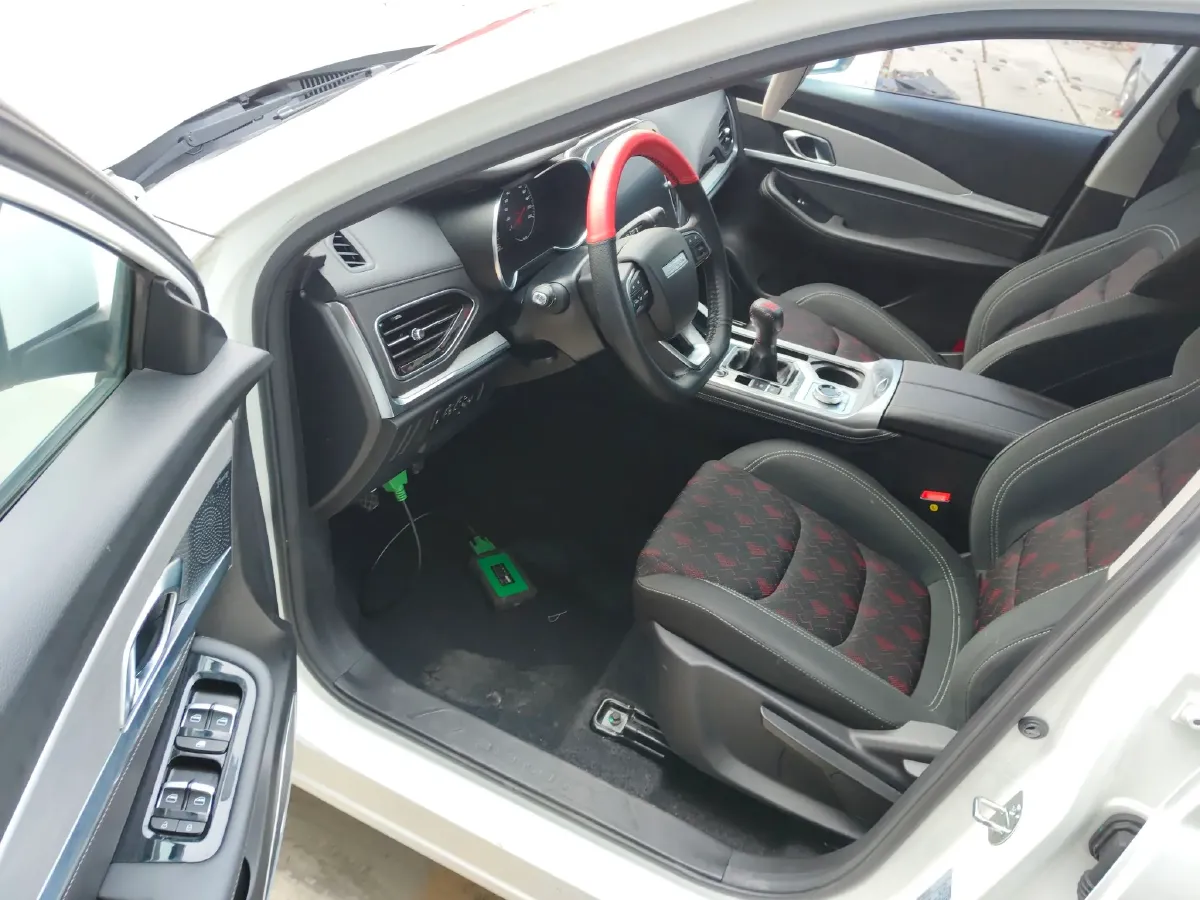 2021 Jetour X70 1.5T 156HP L4 6MT,autocango,china used car exporter,china ev exporter,chinese used car exporter,chinese used ev exporter