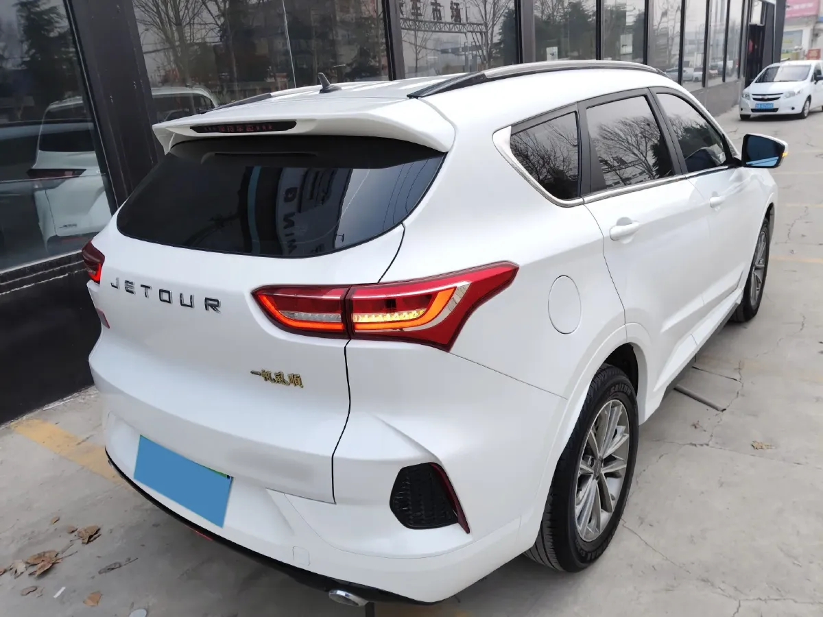 2021 Jetour X70 1.5T 156HP L4 6MT,autocango,china used car exporter,china ev exporter,chinese used car exporter,chinese used ev exporter