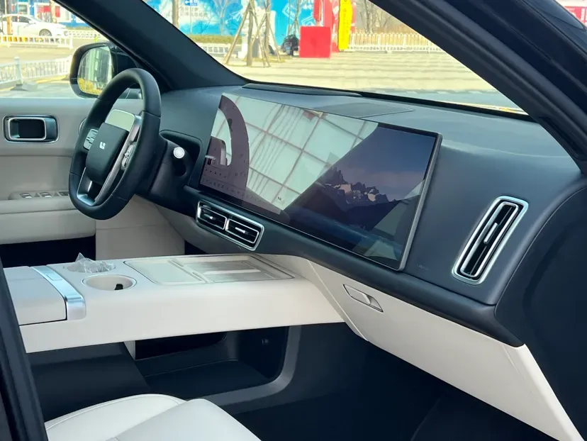 2025 Li L6 Range Extended 154HP L4 REEV,autocango,china used car exporter,china ev exporter,chinese used car exporter,chinese used ev exporter