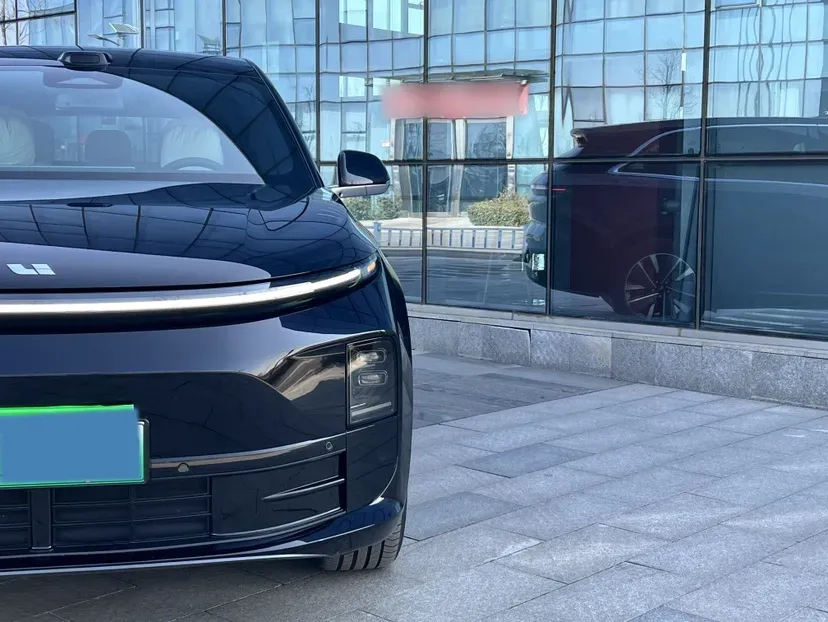 2025 Li L6 Range Extended 154HP L4 REEV,autocango,china used car exporter,china ev exporter,chinese used car exporter,chinese used ev exporter