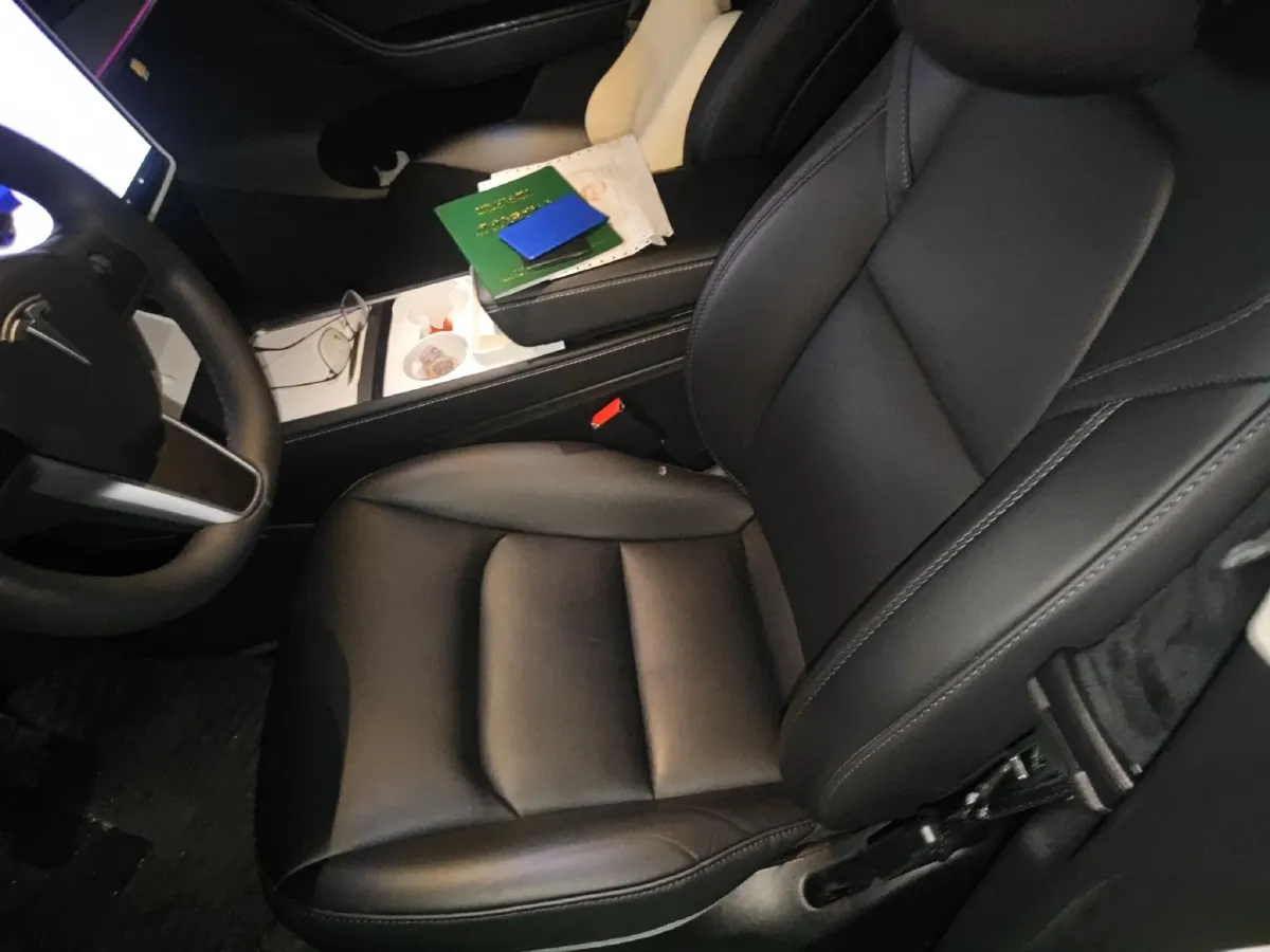 2024 Tesla Model Y BEV 60KWH,autocango,china used car exporter,china ev exporter,chinese used car exporter,chinese used ev exporter