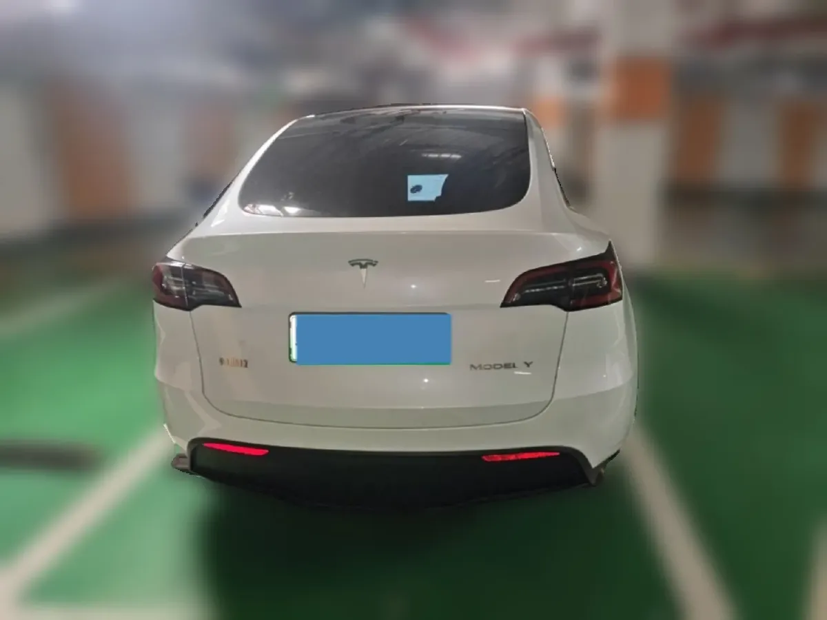 2024 Tesla Model Y BEV 60KWH,autocango,china used car exporter,china ev exporter,chinese used car exporter,chinese used ev exporter
