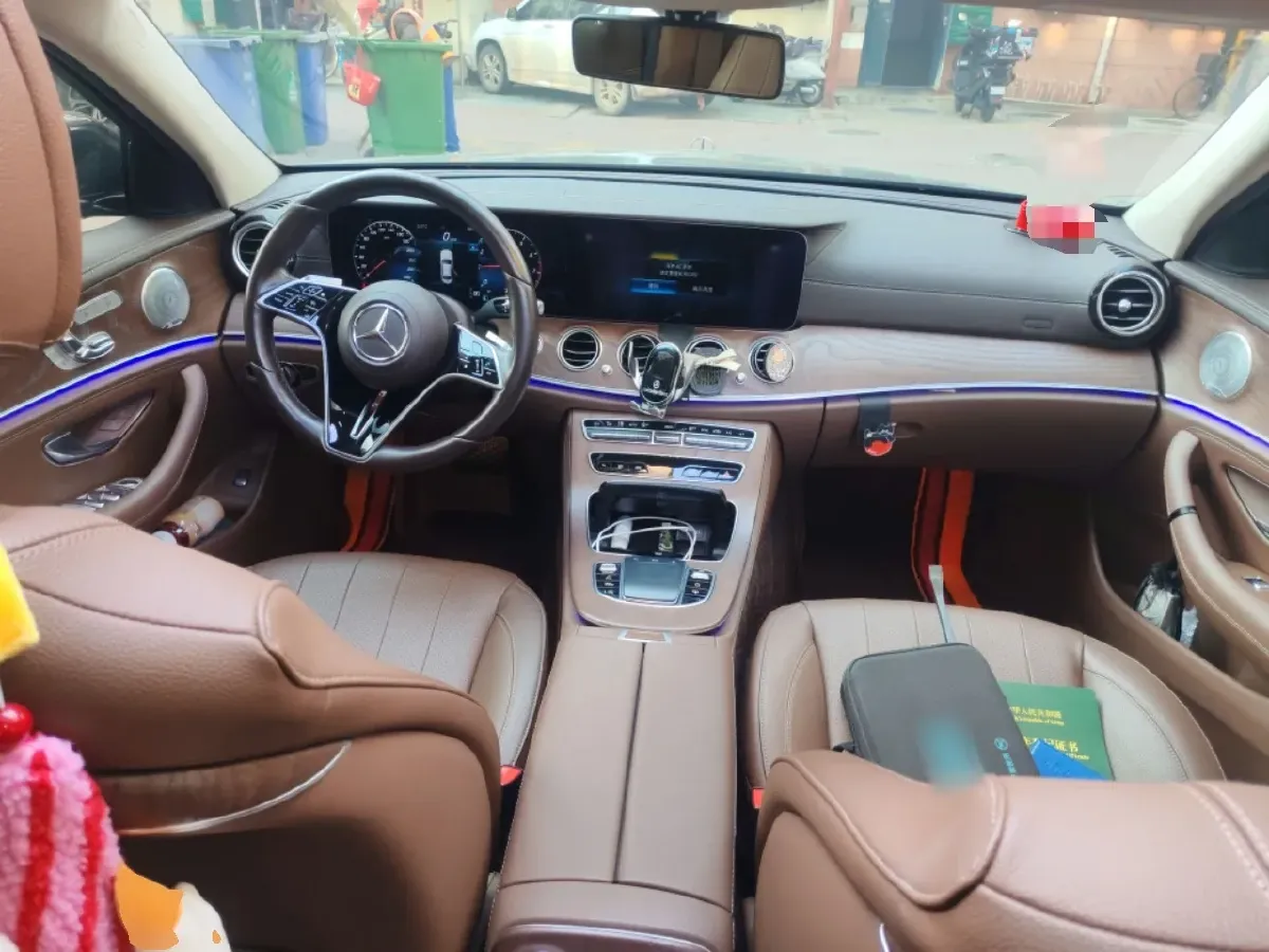 2021 Mercedes-Benz E Class 2.0T 258HP L4 9AT,autocango,china used car exporter,china ev exporter,chinese used car exporter,chinese used ev exporter