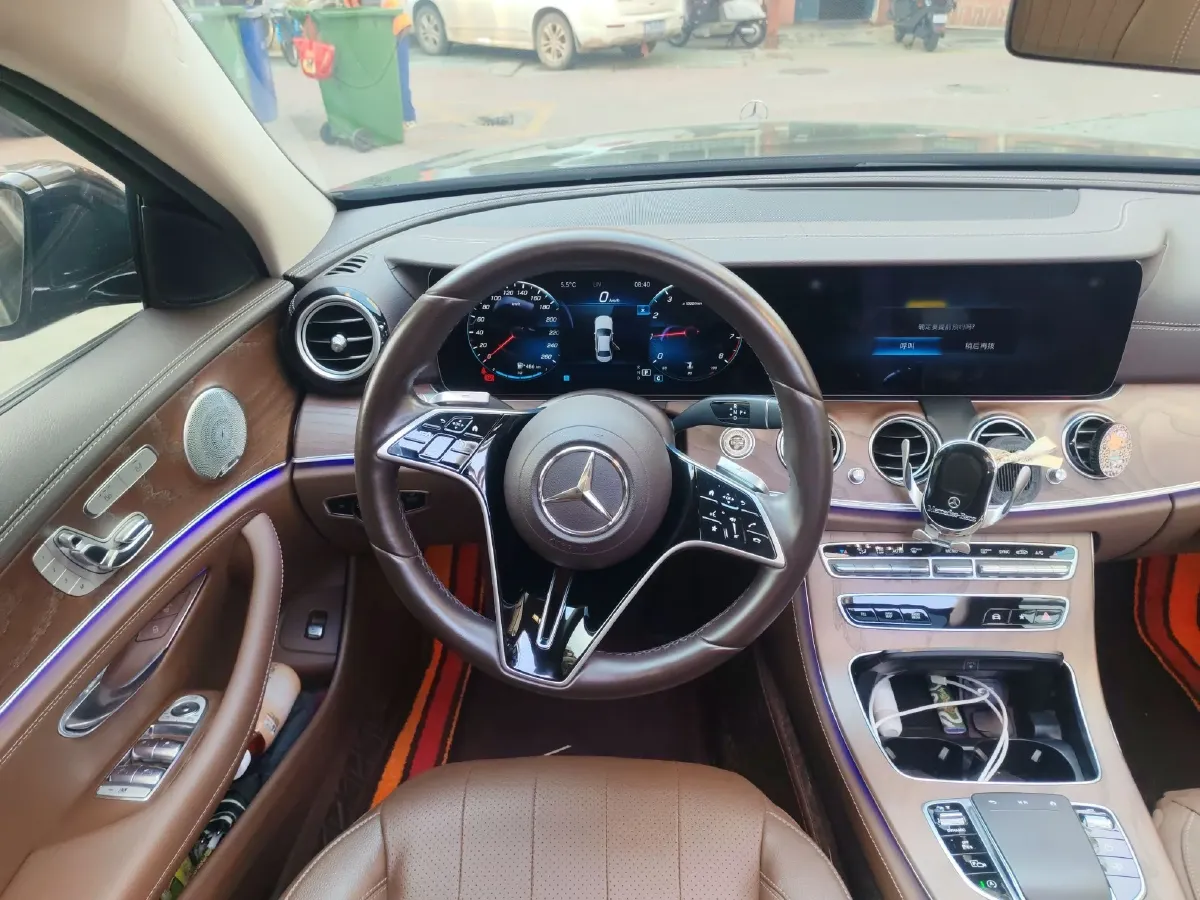 2021 Mercedes-Benz E Class 2.0T 258HP L4 9AT,autocango,china used car exporter,china ev exporter,chinese used car exporter,chinese used ev exporter
