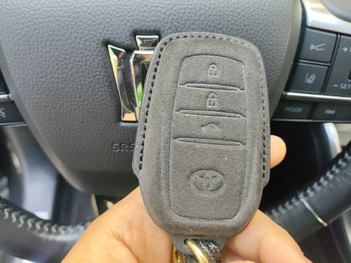 2021 Toyota Crown Kluger 2.5L 192HP L4 E-CVT Hybrid,autocango,china used car exporter,china ev exporter,chinese used car exporter,chinese used ev exporter