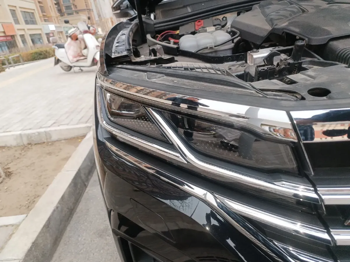 2019 Volkswagen Touareg 3.0T 340HP V6 8AT,autocango,china used car exporter,china ev exporter,chinese used car exporter,chinese used ev exporter