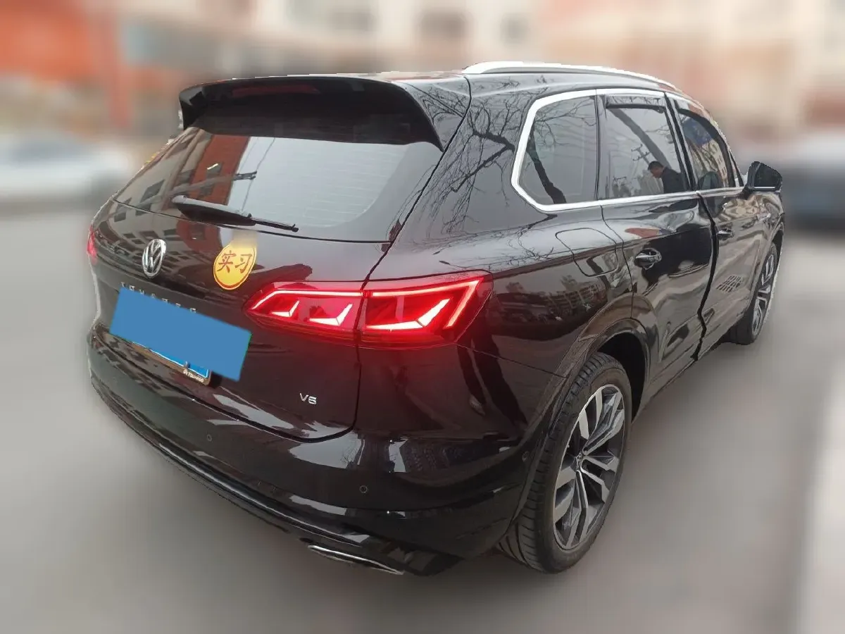 2019 Volkswagen Touareg 3.0T 340HP V6 8AT,autocango,china used car exporter,china ev exporter,chinese used car exporter,chinese used ev exporter