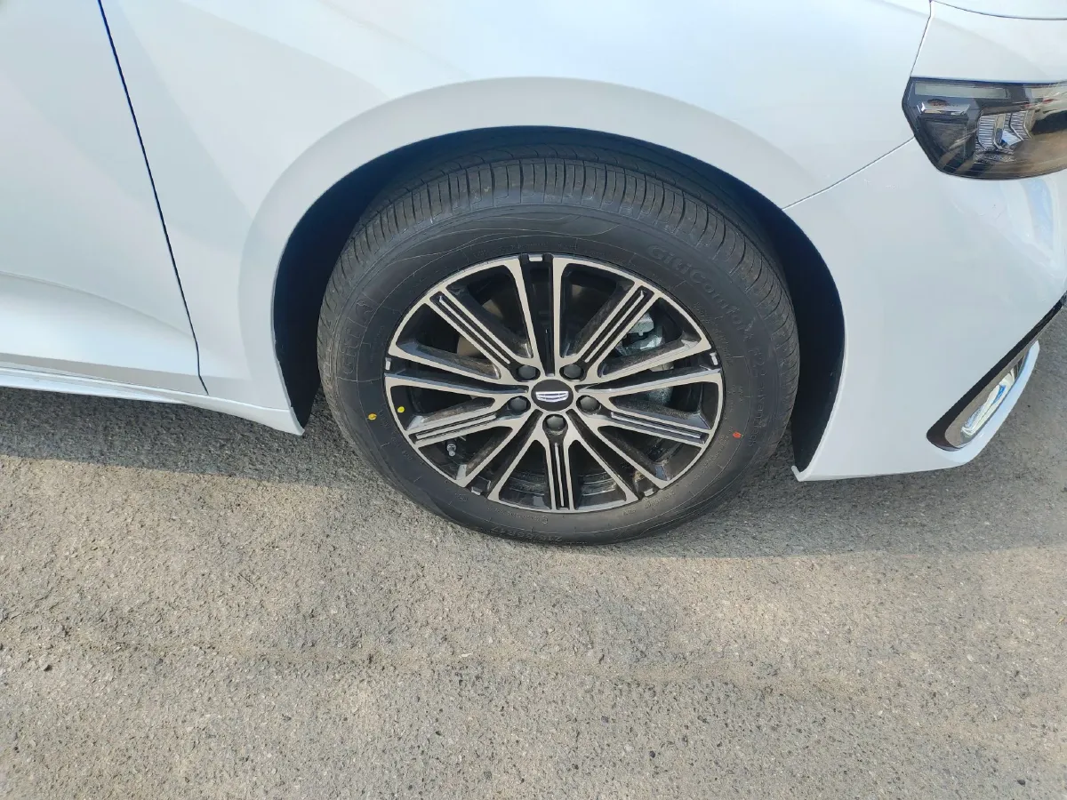 2026 Geely Preface 1.5T 181HP L4 7DCT,autocango,china used car exporter,china ev exporter,chinese used car exporter,chinese used ev exporter