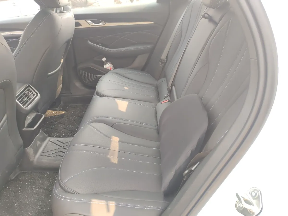 2026 Geely Preface 1.5T 181HP L4 7DCT,autocango,china used car exporter,china ev exporter,chinese used car exporter,chinese used ev exporter