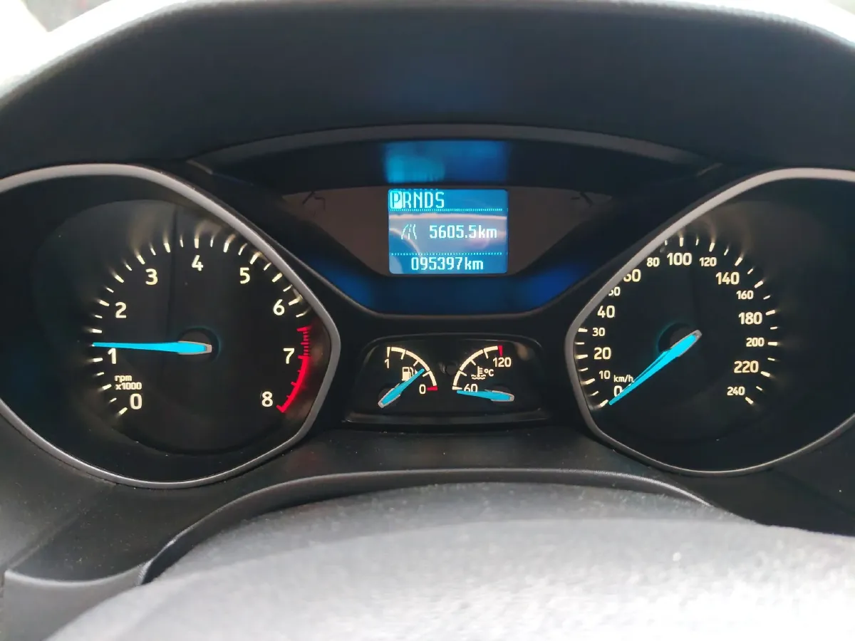 2017 Ford Focus 1.6L 125HP L4 6DCT,autocango,china used car exporter,china ev exporter,chinese used car exporter,chinese used ev exporter