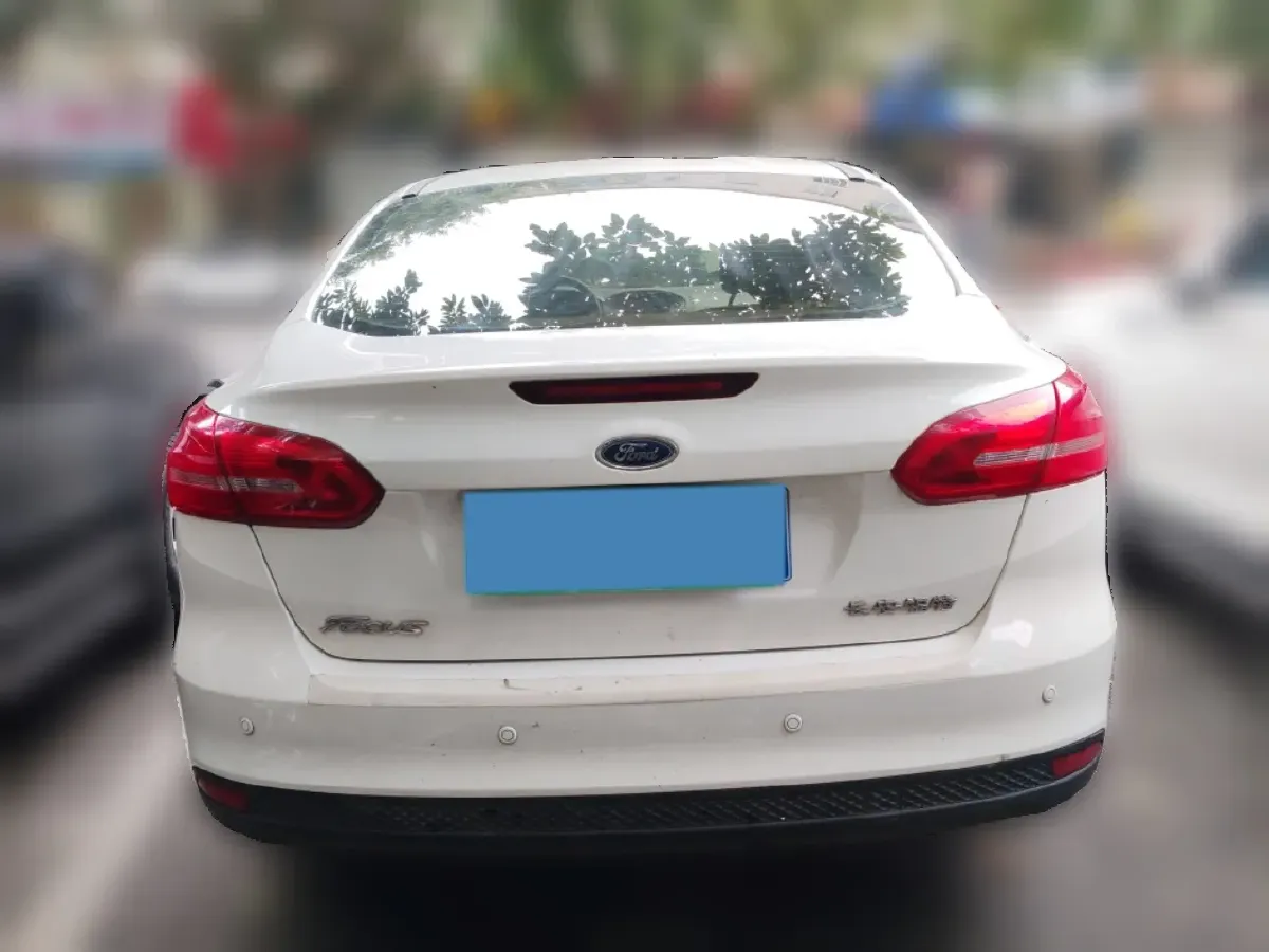 2017 Ford Focus 1.6L 125HP L4 6DCT,autocango,china used car exporter,china ev exporter,chinese used car exporter,chinese used ev exporter