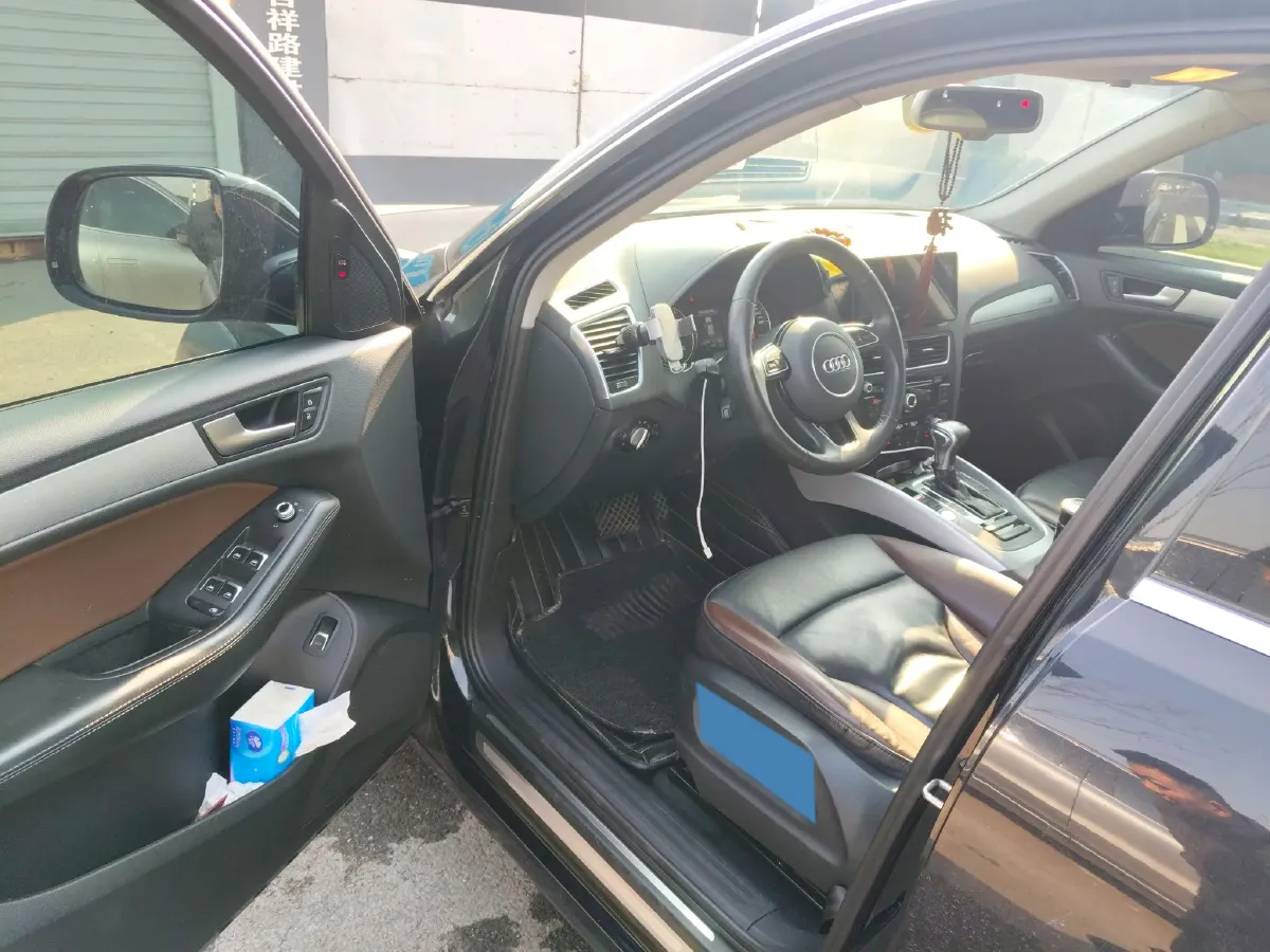 2018 Audi Q5 2.0T 230HP L4 8AT,autocango,china used car exporter,china ev exporter,chinese used car exporter,chinese used ev exporter