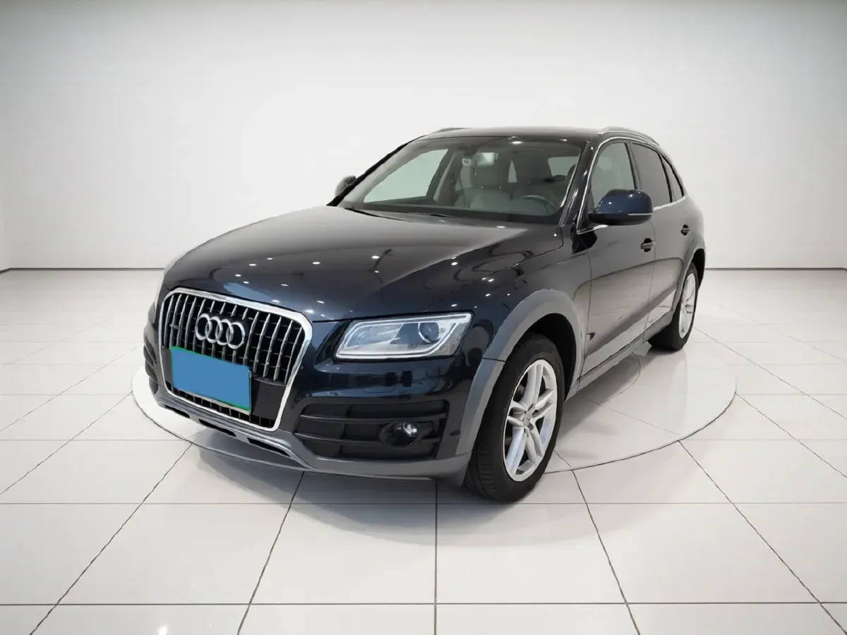 2018 Audi Q5 2.0T 230HP L4 8AT,autocango,china used car exporter,china ev exporter,chinese used car exporter,chinese used ev exporter