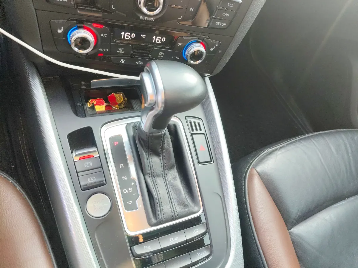 2018 Audi Q5 2.0T 230HP L4 8AT,autocango,china used car exporter,china ev exporter,chinese used car exporter,chinese used ev exporter