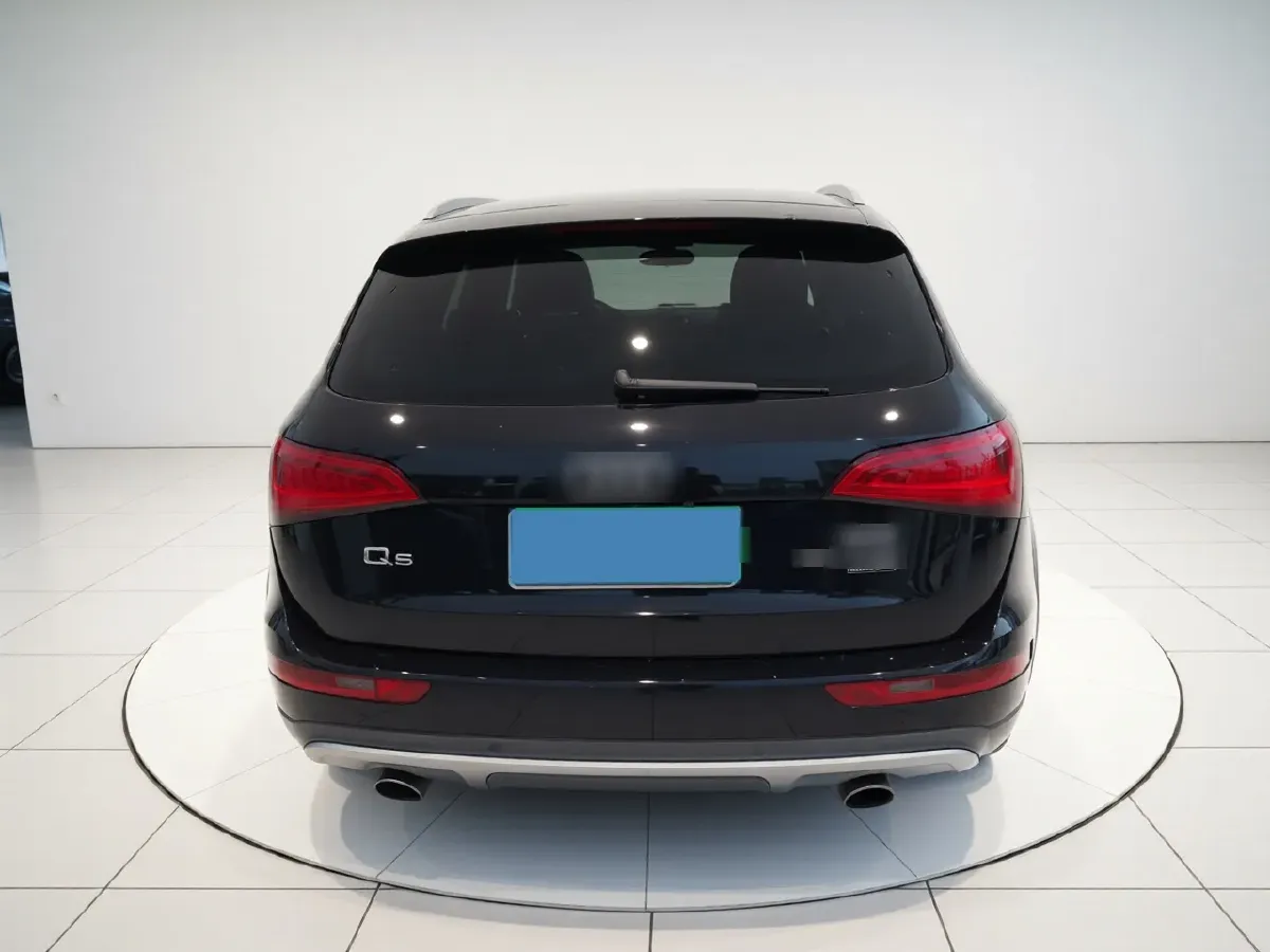 2018 Audi Q5 2.0T 230HP L4 8AT,autocango,china used car exporter,china ev exporter,chinese used car exporter,chinese used ev exporter