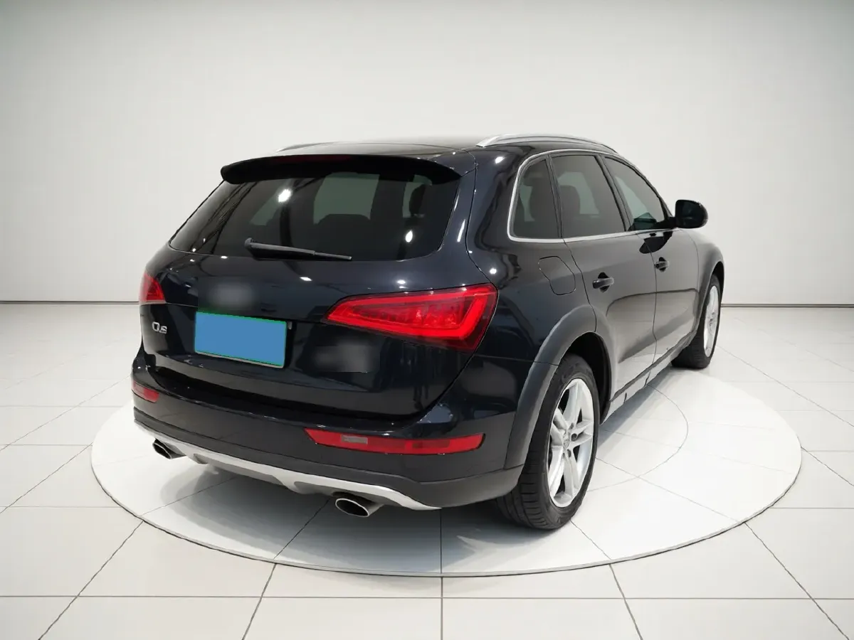 2018 Audi Q5 2.0T 230HP L4 8AT,autocango,china used car exporter,china ev exporter,chinese used car exporter,chinese used ev exporter