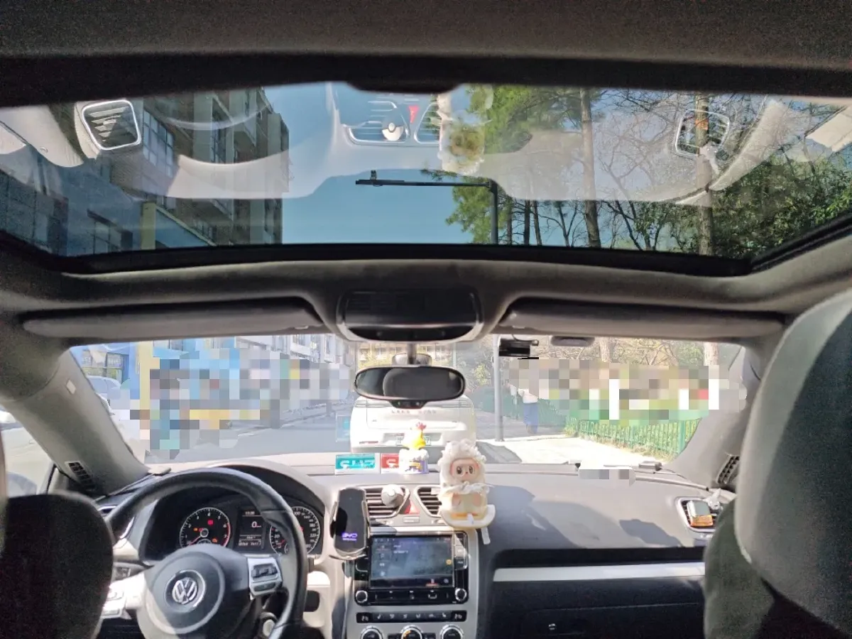 2011 Volkswagen Scirocco 2.0T 211HP L4 6DCT,autocango,china used car exporter,china ev exporter,chinese used car exporter,chinese used ev exporter