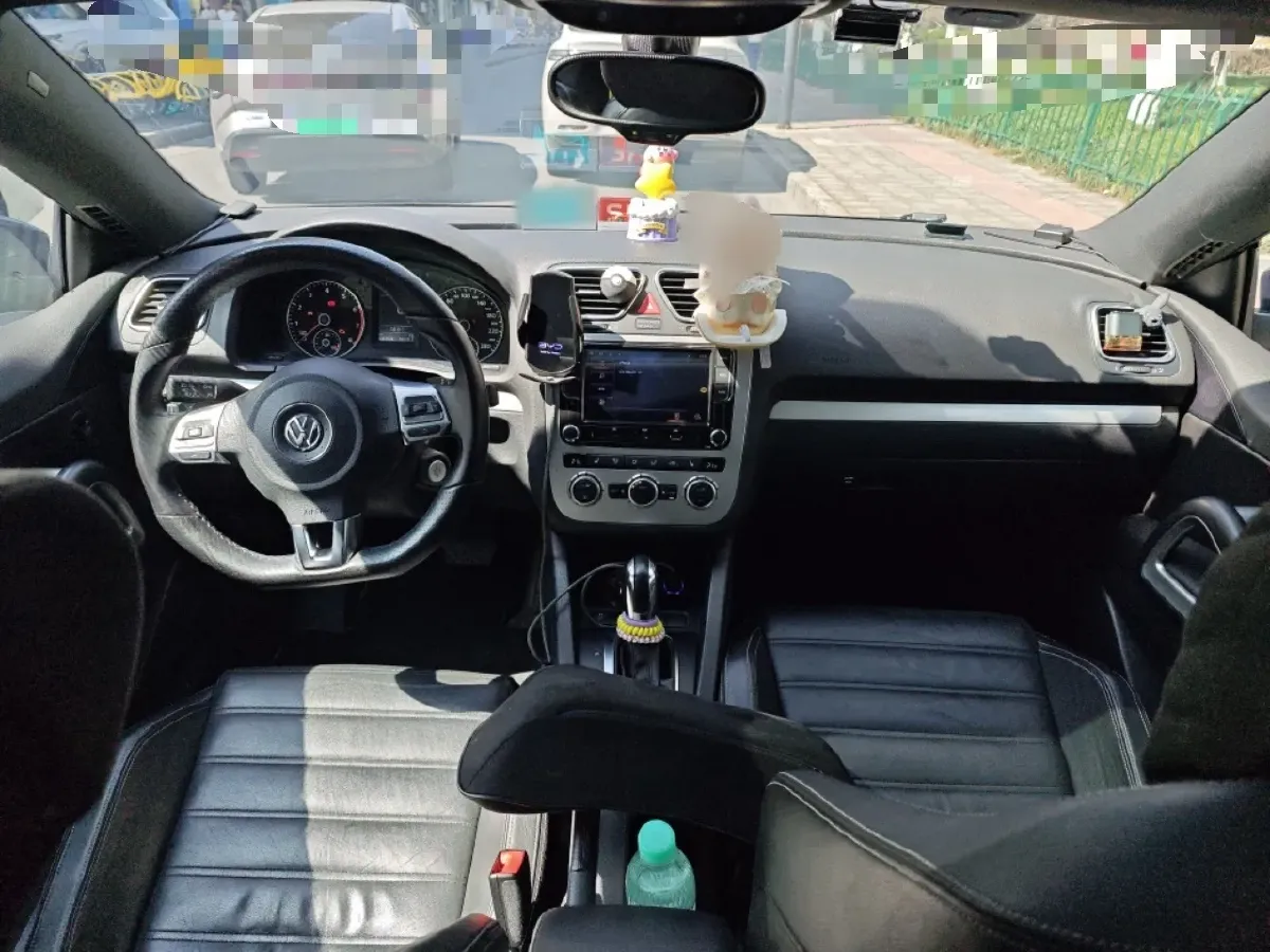 2011 Volkswagen Scirocco 2.0T 211HP L4 6DCT,autocango,china used car exporter,china ev exporter,chinese used car exporter,chinese used ev exporter