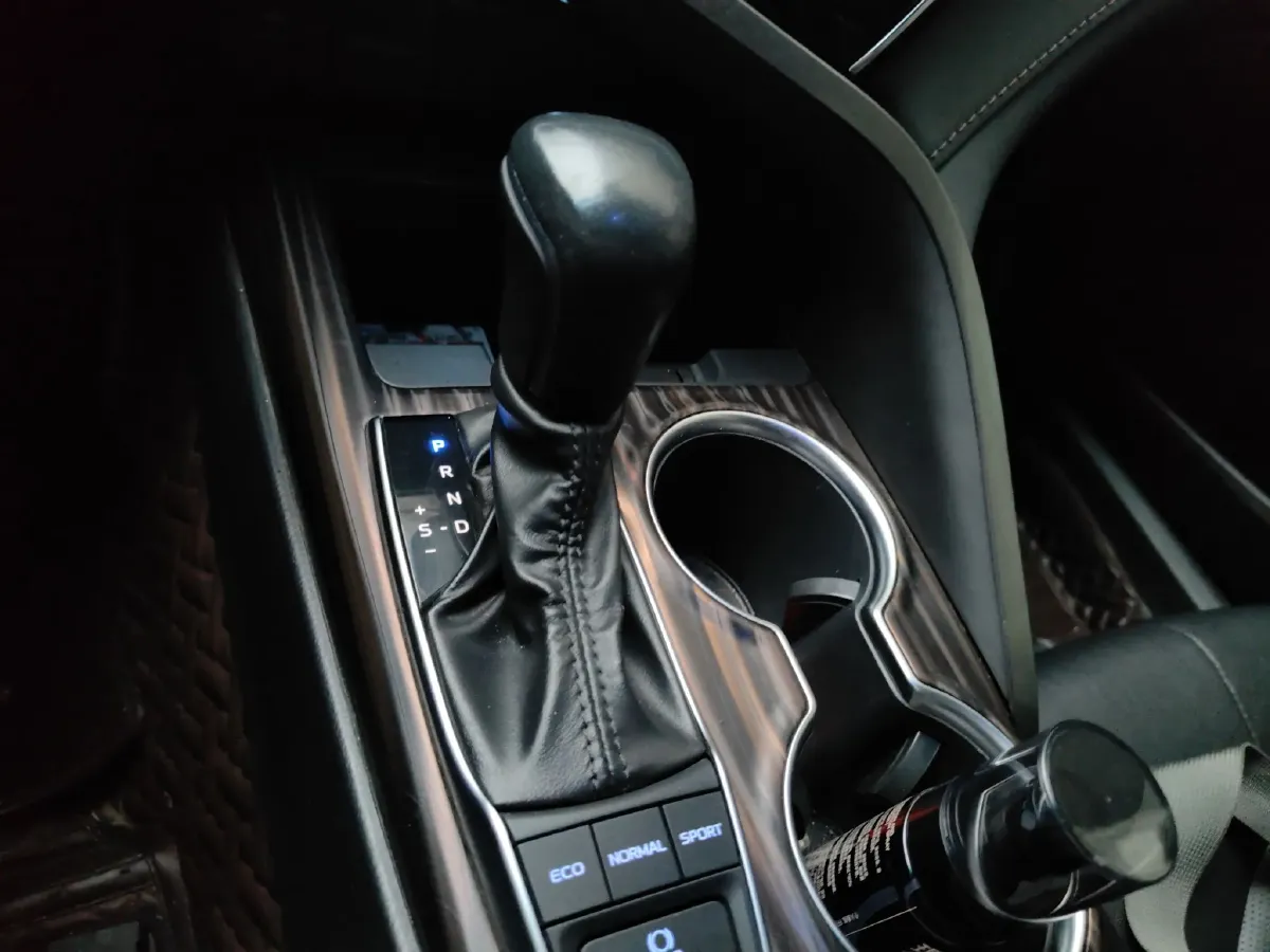 2019 Nissan X-Trail 2.5L 186HP L4 CVT,autocango,china used car exporter,china ev exporter,chinese used car exporter,chinese used ev exporter