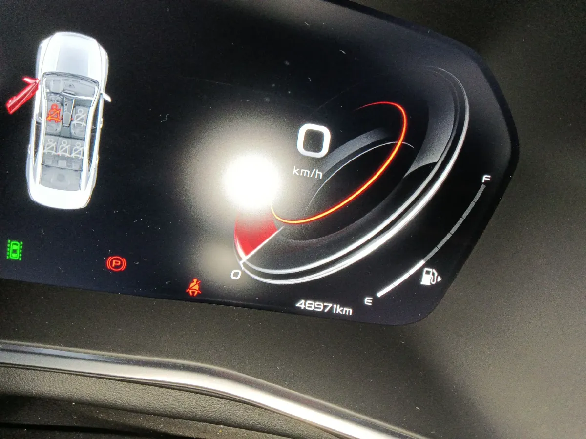 2021 Chery Tiggo 8 Plus 1.6T 197HP L4 7DCT,autocango,china used car exporter,china ev exporter,chinese used car exporter,chinese used ev exporter