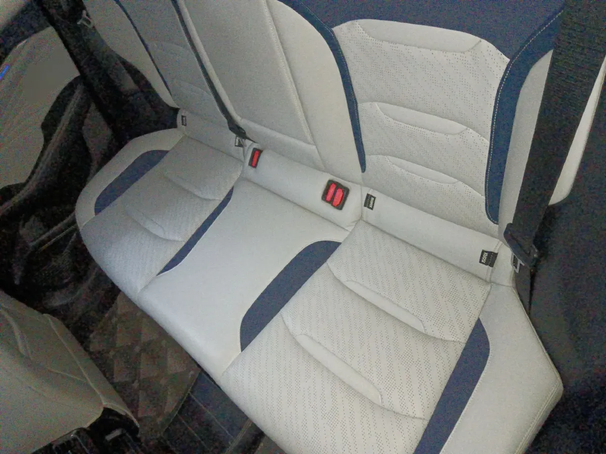 2021 Chery Tiggo 8 Plus 1.6T 197HP L4 7DCT,autocango,china used car exporter,china ev exporter,chinese used car exporter,chinese used ev exporter