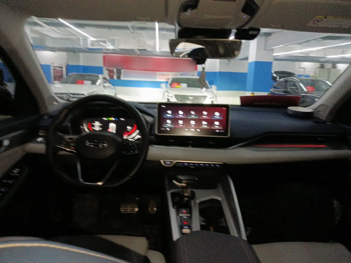 2021 Chery Tiggo 8 Plus 1.6T 197HP L4 7DCT,autocango,china used car exporter,china ev exporter,chinese used car exporter,chinese used ev exporter