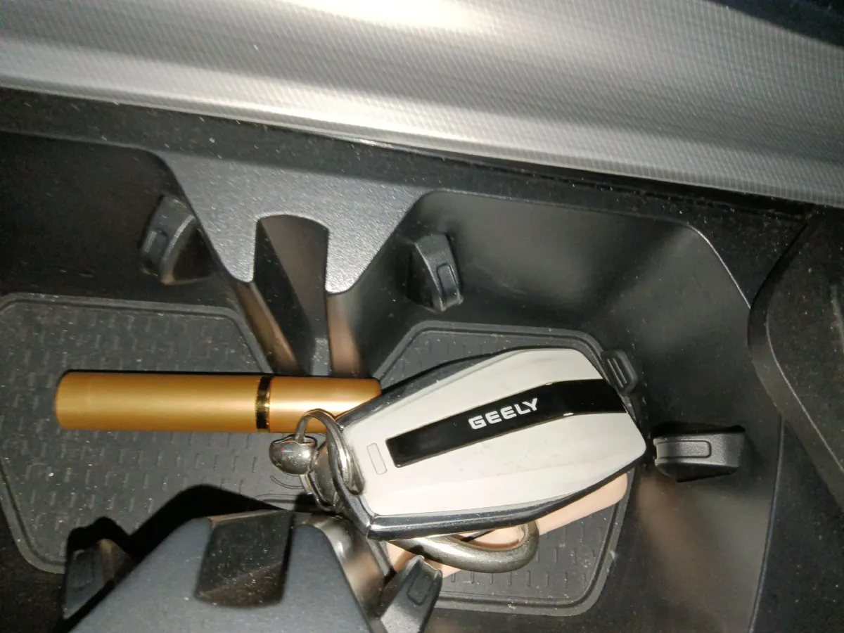 2021 Chery Tiggo 8 Plus 1.6T 197HP L4 7DCT,autocango,china used car exporter,china ev exporter,chinese used car exporter,chinese used ev exporter