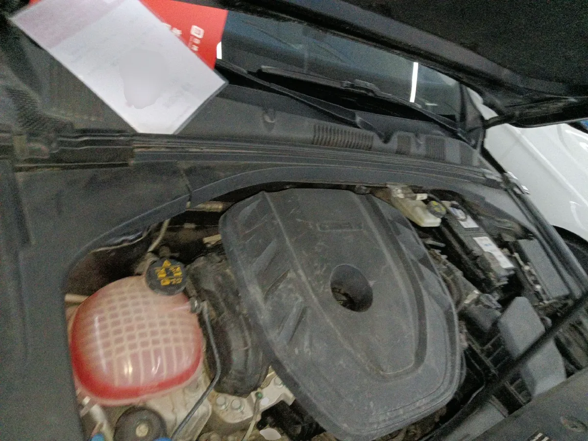 2021 Chery Tiggo 8 Plus 1.6T 197HP L4 7DCT,autocango,china used car exporter,china ev exporter,chinese used car exporter,chinese used ev exporter